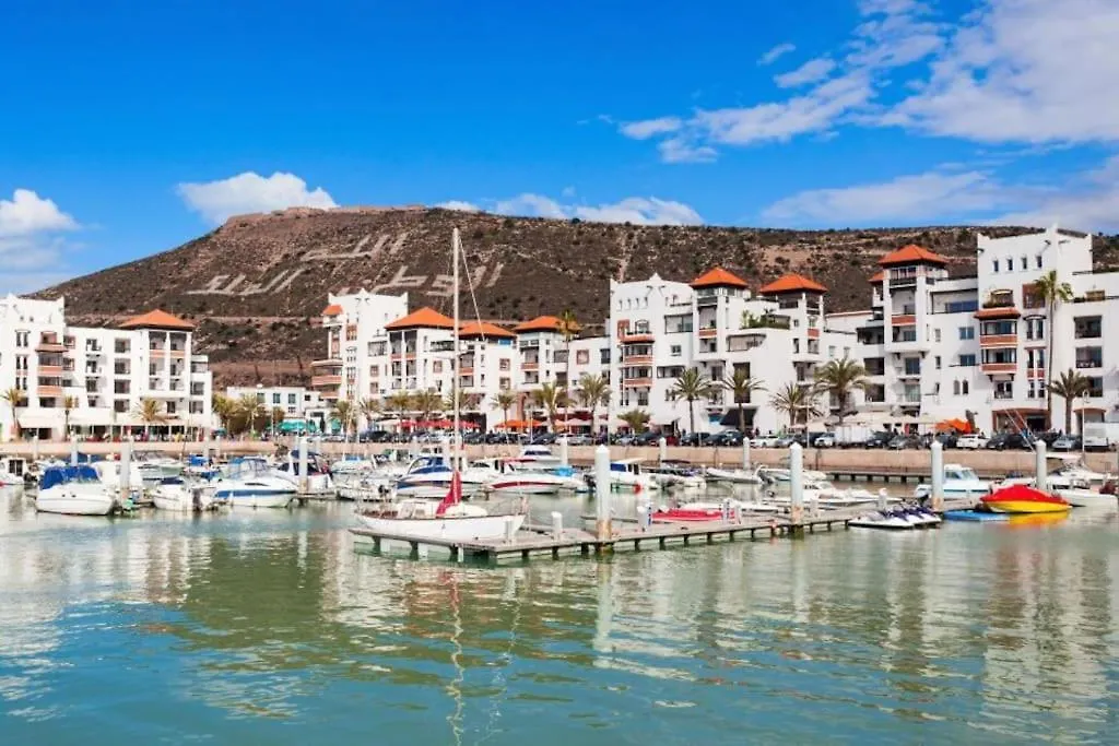 Elegant 2Br Apt - 3 Min To Anza Beach, Cozy Beds Agadir